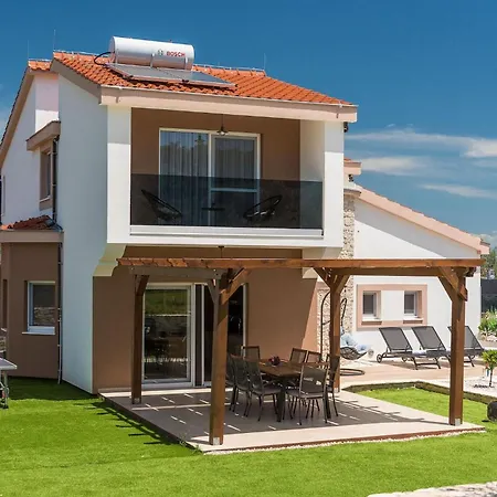 Holiday home Furesta