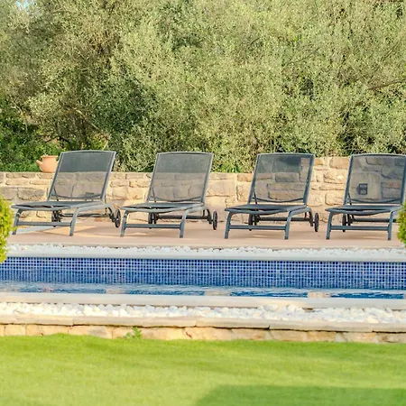 Holiday home Furesta