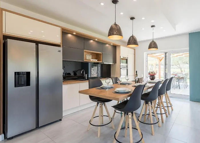 Furesta * زادار