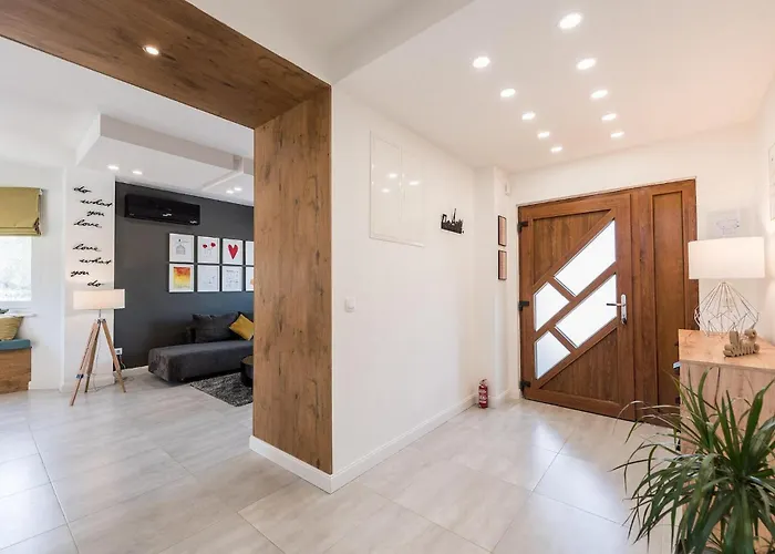 بيت للعطل Furesta زادار