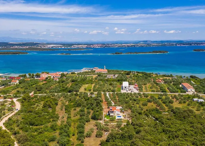 بيت للعطل Furesta *