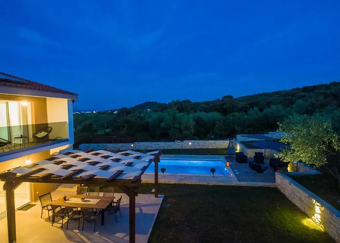 بيت للعطل Furesta *